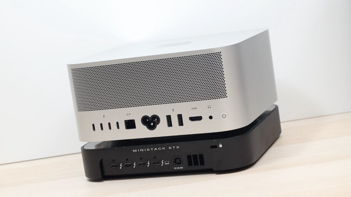 點我看大圖 買 TB4 Hub 送硬碟外接盒?最適合 Mac mini 和 Mac Studio 的 OWC miniStack STX Thunderbolt 4 雙槽外接盒!