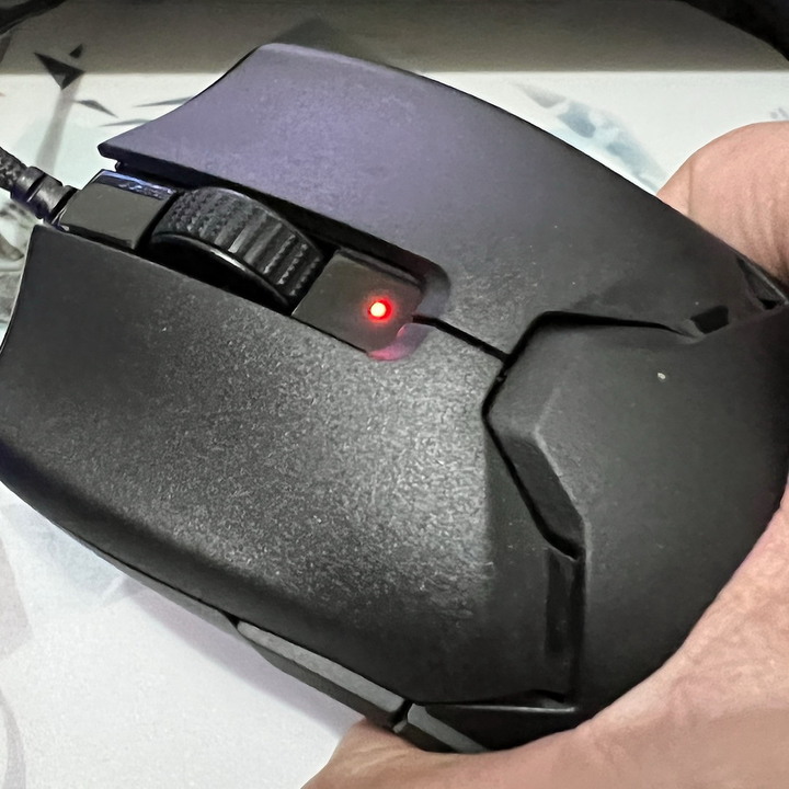 RAZER 雷蛇 VIPER V2 PRO 無線電競滑鼠 - 極輕量 58克、超高 30000 DPI