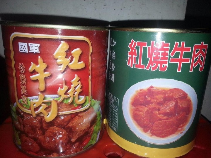 點我看大圖 國軍罐頭你們吃過多少呢?