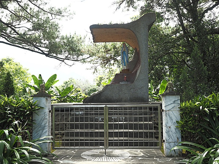 新城神社舊址｜天主堂 + 新城照相館 — 相信有一種緣份是老建築的召喚與安排，得以一次同遊