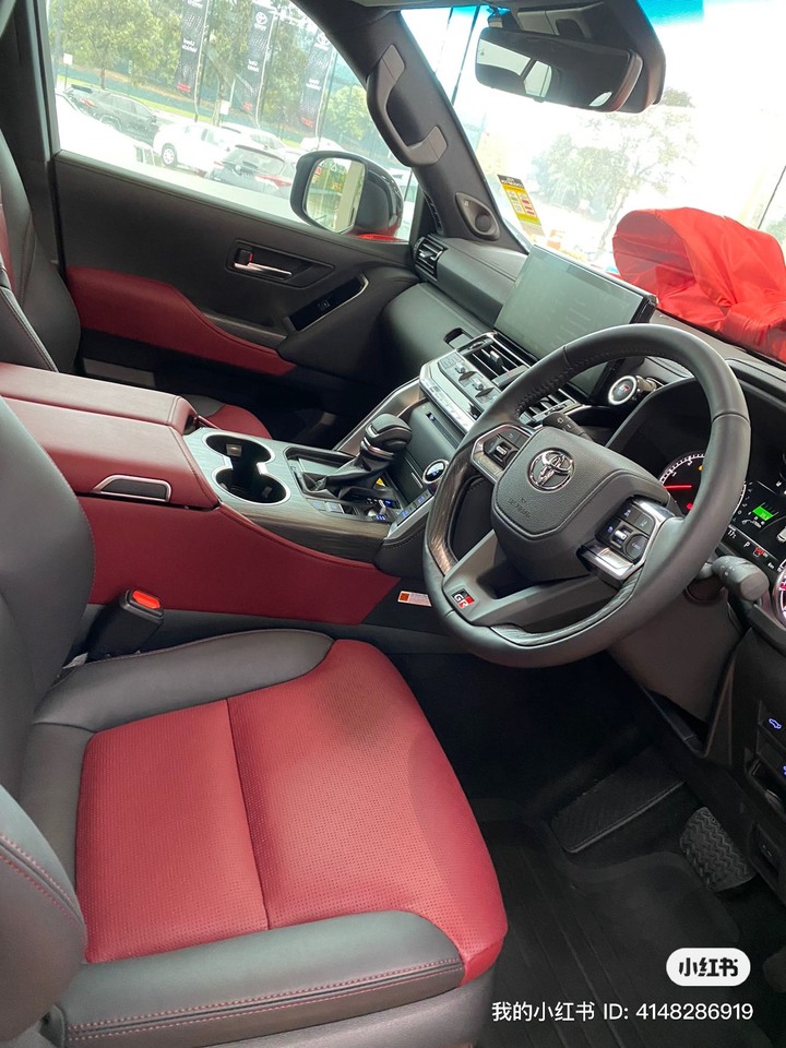 開箱2022 Toyota Landcruiser GR Sport (等了10個月終於交車了簡易紀錄)