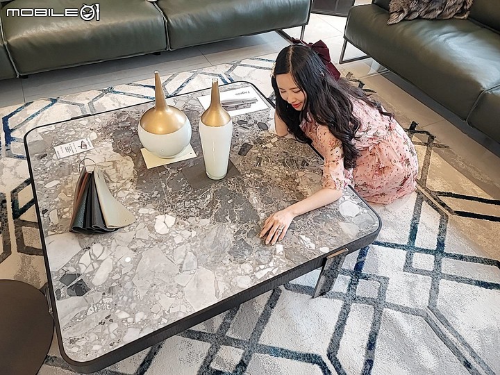 【家具心得】這邊的茶几跟家具都超美的! 台中A+A家具旗艦店