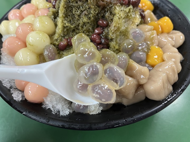 [食記] 活力站蒟蒻屋，台灣基隆仁愛，超大份量日式金時刨冰！