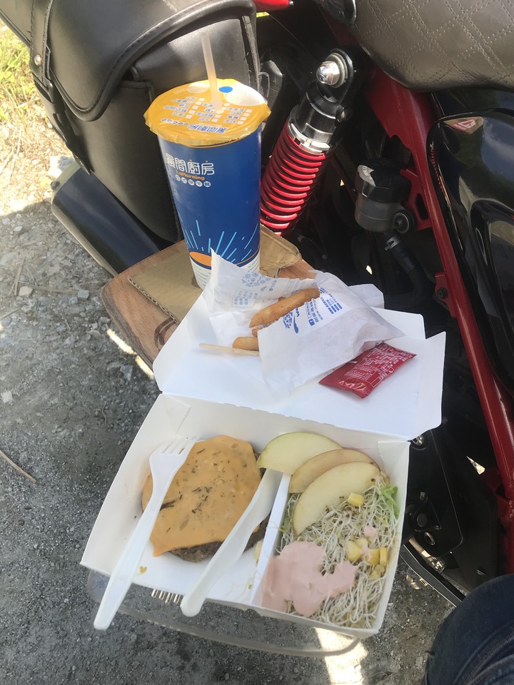 機車餐桌旅行－－慢行自然觀察 X 穿越時空歷史