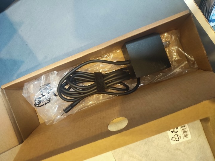 acer 12代 swift5購買心得分享(SF514-56T-71J2)
