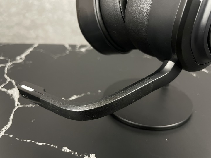 [開箱] 無線聲光 TT Argent 幻銀 H5 RGB 無線電競耳機