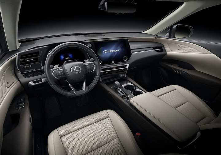 Lexus RX大改款加入2.4T油電新動力 預計2022年底上市