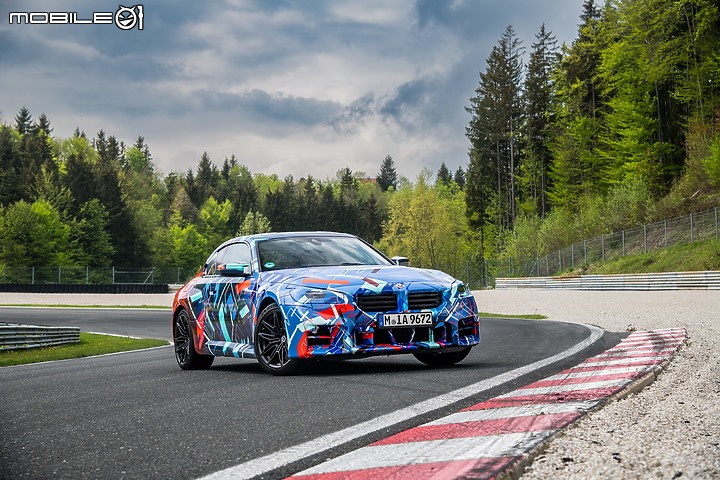 【海外新訊】使用與M3相同的3.0升直六雙渦輪引擎,BMW大改款M2將在10月正式推出!