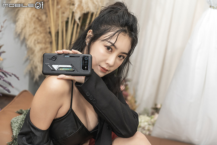 ASUS ROG Phone 6 Pro體驗|首搭無線製冷片智慧風扇的主動式散熱王者!