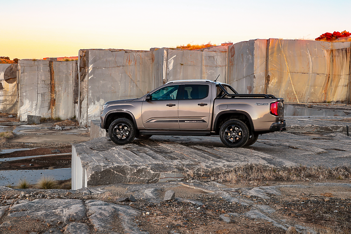 【海外新訊】福斯商旅新一代 Amarok 全球首發,質感提升、越野能力強化的新世代皮卡!