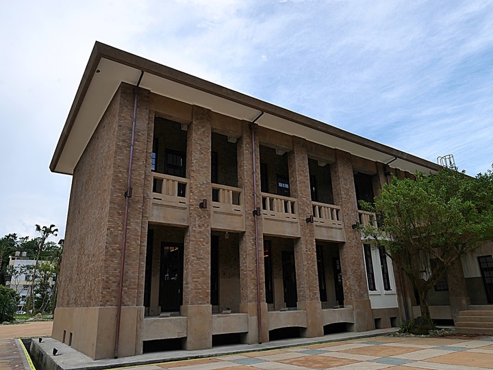 中正區 基隆要塞司令部 — 近九十年的軍事指揮中心建築,「大基隆歷史場景」中最重要的一部分