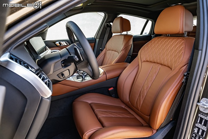 【國內新訊】BMW X6鉑金版正式上市,新增多項配備、建議售價373萬元起!