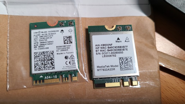 點我看大圖 (※更換網卡) ASUS G14 2022 月光白開箱 日規GA402RK-R76RX6800SWL