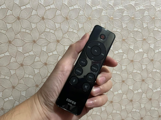 無線重低音喇叭 EDIFIER M601DB開箱!
