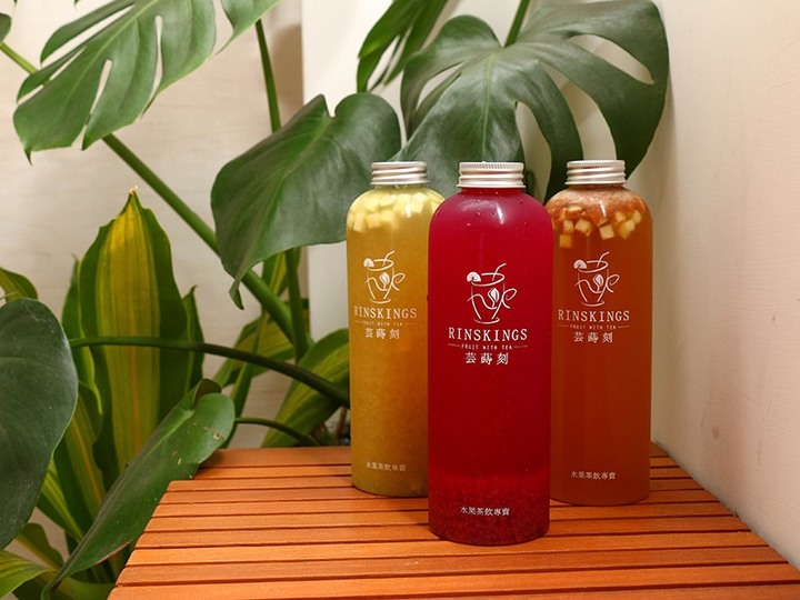 澎派水果冰、彩色粉粿剉冰太吸睛!台中11間消暑聖品懶人包