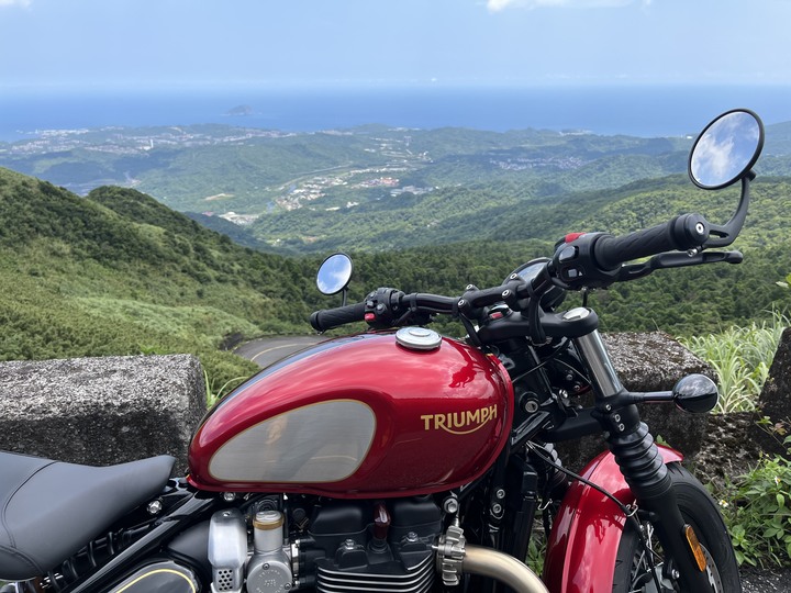 米漿(R1200C)掰掰,黛安芬(Bobber)來了!