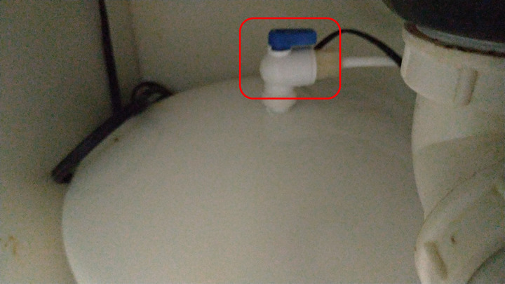RO濾水器 不停造水,要關儲水桶開關才會停止!