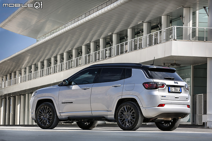 Opel、Jeep 抵台暖身預備，熱門車款一次蒐羅！