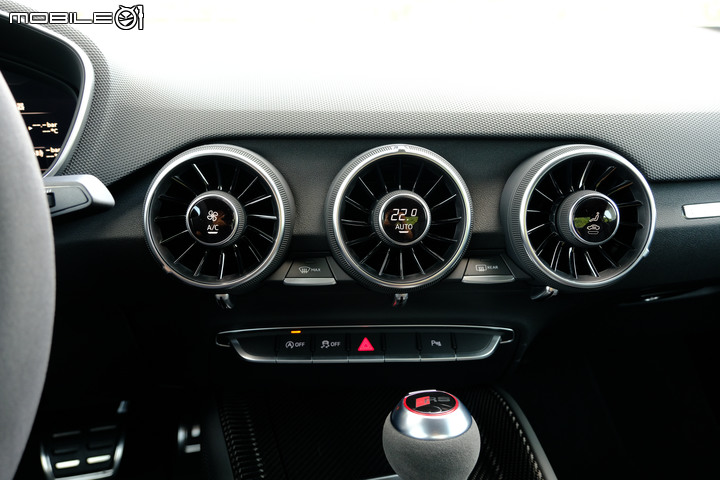 Audi TT RS 試駕|衝刺高手、操駕犀利!值得入手珍藏的經典名駒