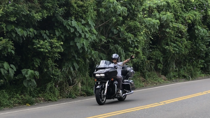 （內有比基尼女騎士）小徑檔車志氣高之南橫埡口行