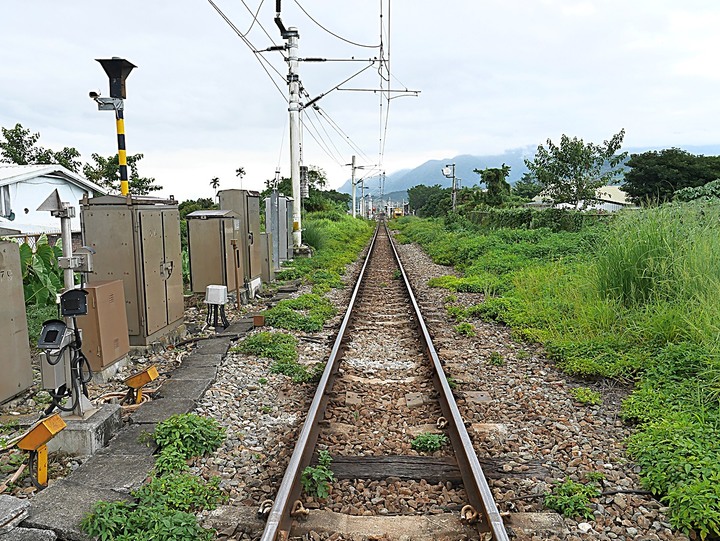 池上市區散策 — 池上火車站、穀倉藝術館、五洲戲院、福原國小校長宿舍、多力米故事館 — 臺東兩天一夜鐵道快閃行旅 (八)