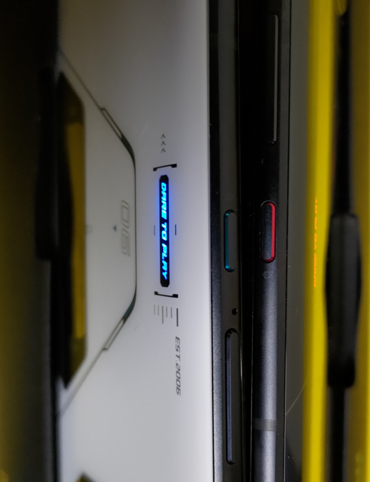 可以把我的ROG6 PRO還我嗎QAQ