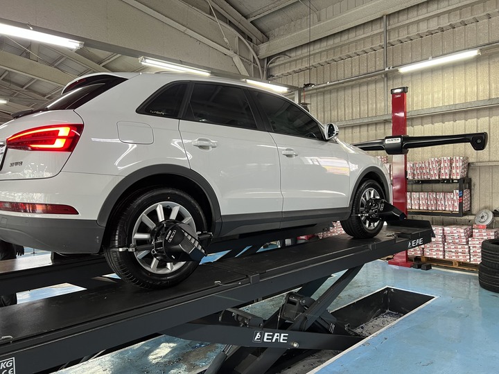 Audi Q3 235/55/17 FALKEN飛隼FK510 SUV 換胎分享