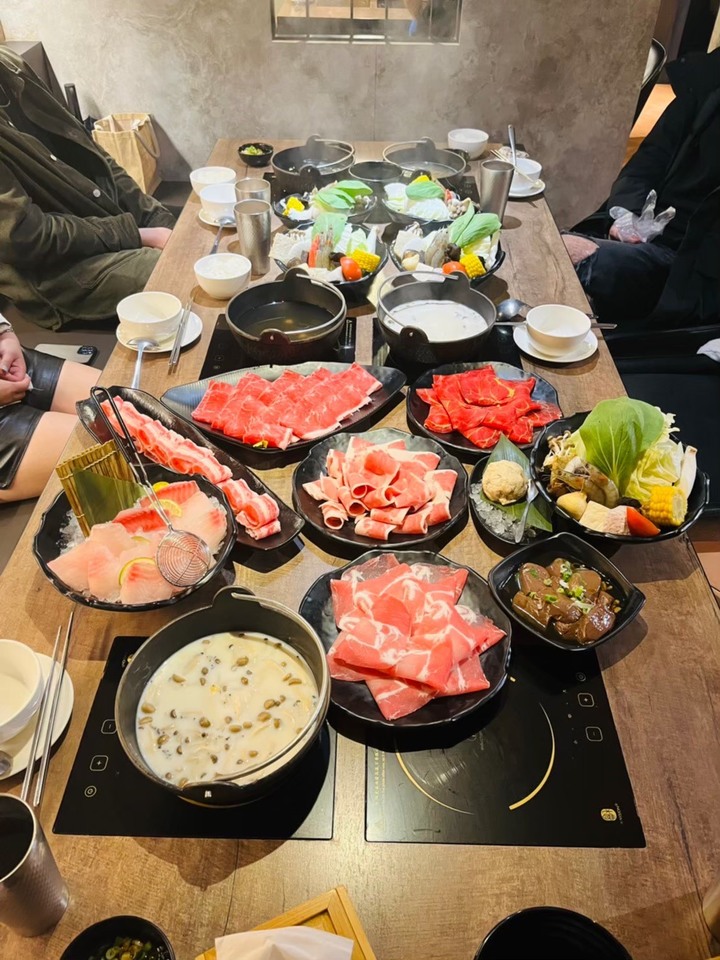 雙北近期聚餐食記心得分享 (猴子燒肉、築間、三颯舞居酒屋）