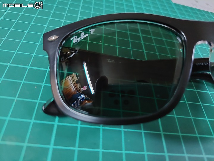 RAY-BAN太陽眼鏡脫膜