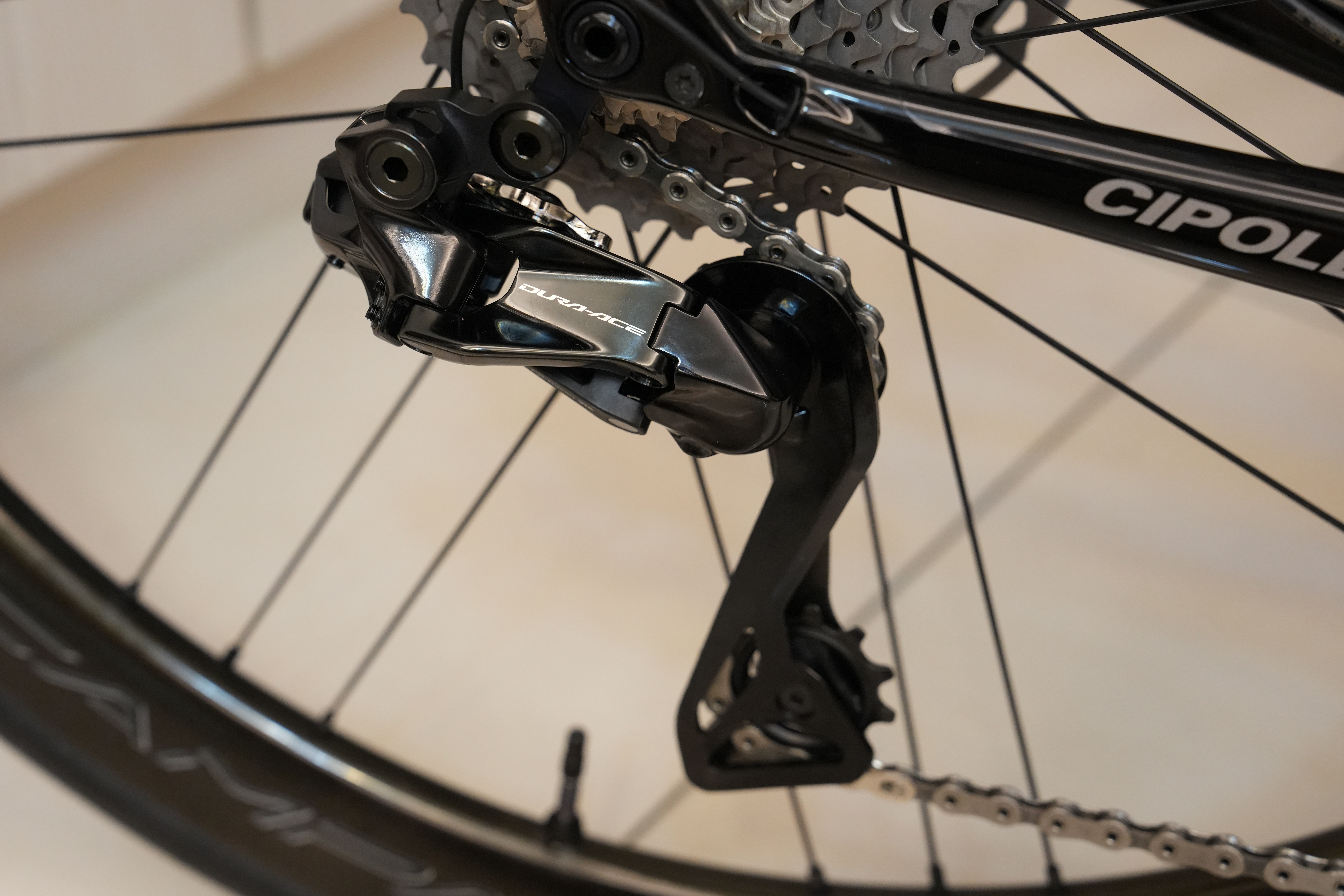[開箱]我的第十二台公路車 CIPOLLINI BOND 2