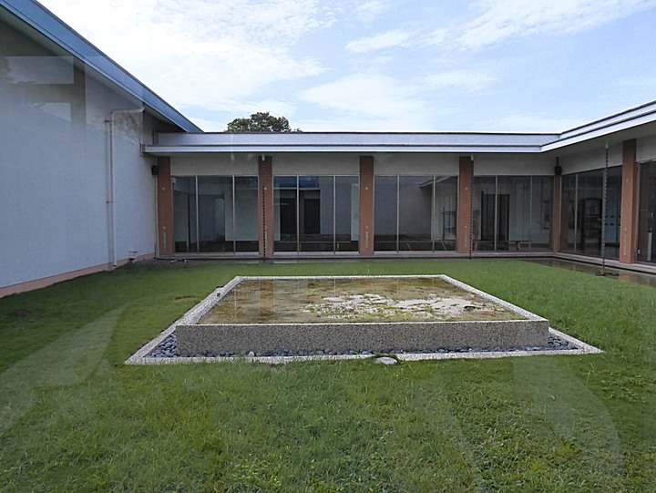 臺東市 台東美術館 — 後山唯一縣級美術館，有著茂密樹林與特色館室之打卡景點 — 臺東兩天一夜鐵道快閃行旅 (五)