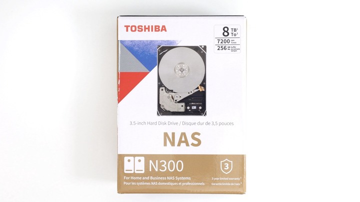NAS 專用硬碟 TOSHIBA N300 8TB，兩顆一起做 RAID 0
