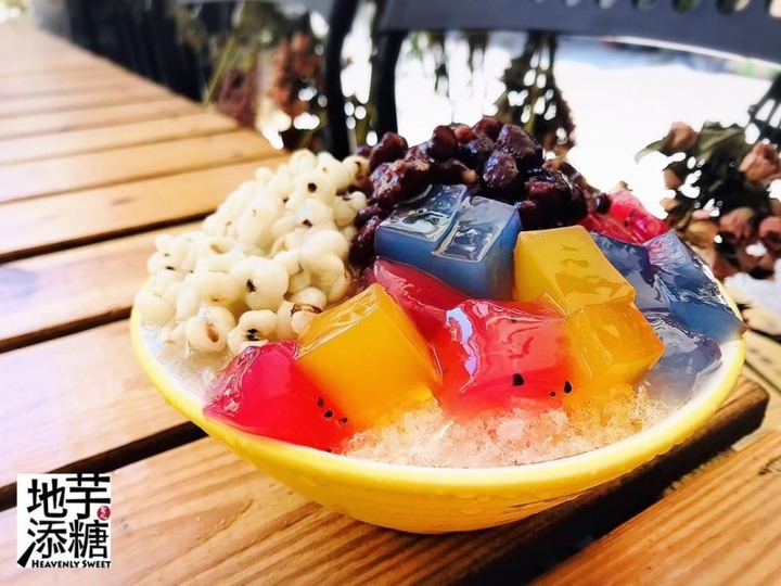 澎派水果冰、彩色粉粿剉冰太吸睛!台中11間消暑聖品懶人包