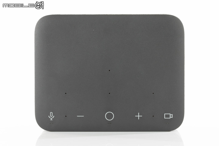 Logi Dock 全功能擴充底座工作站快速試用 整合會議控制/麥克風/音箱與多功能擴充的完整解決方案
