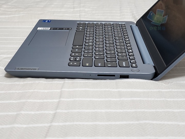 【小宅開箱】良心廠商 兩萬內12代 I5處理器 支援PD充電 Lenovo Slim 3i 值得購買嗎？