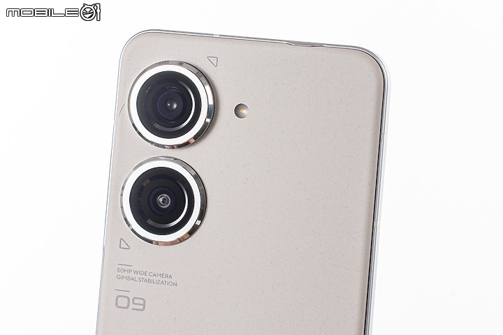 ASUS Zenfone 9｜輕巧旗艦以小搏大！翻轉的不是相機而是思維？