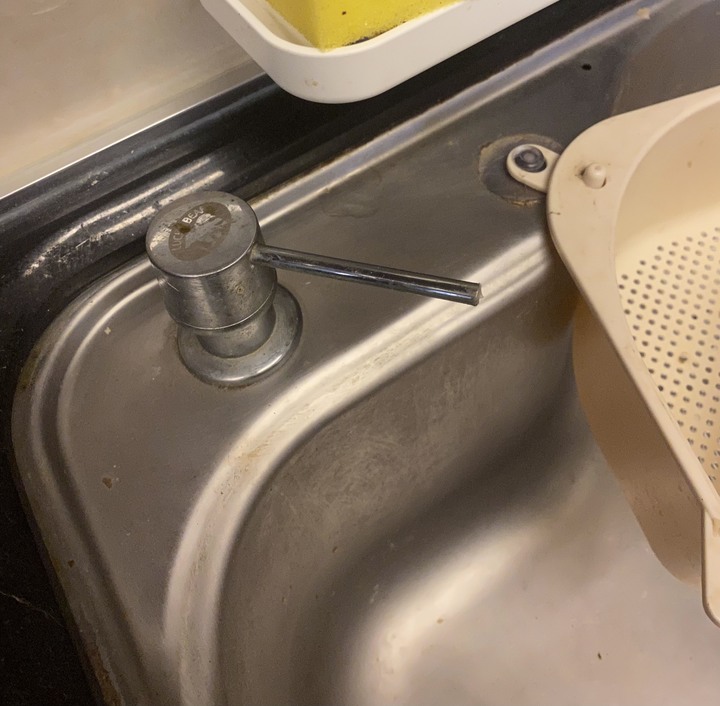 【開箱】終於把櫥下淨水器裝上了