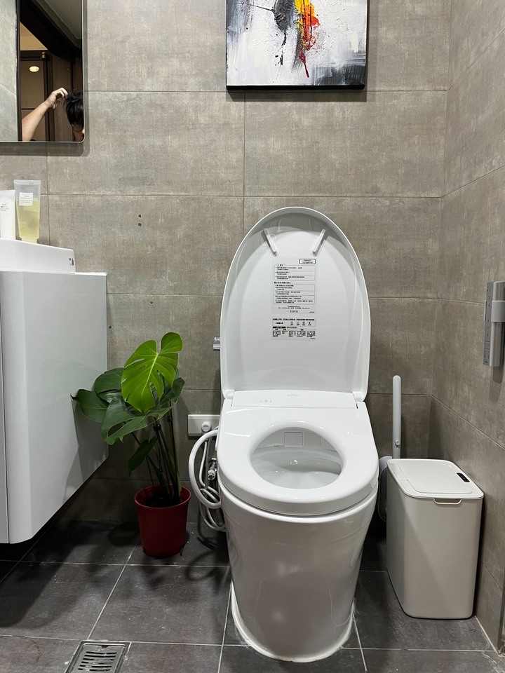 點我看大圖 衛浴輕裝修分享,小預算大變化