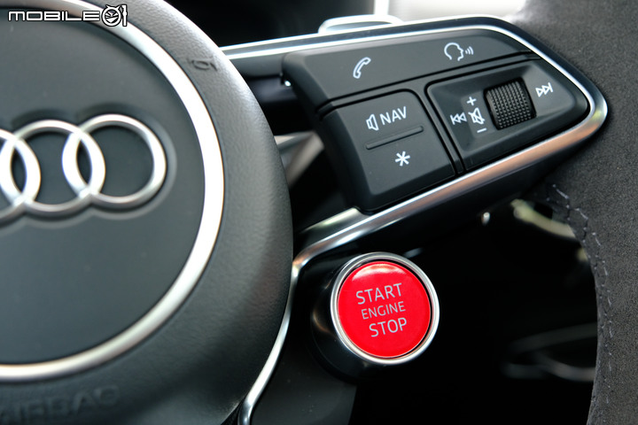 Audi TT RS 試駕|衝刺高手、操駕犀利!值得入手珍藏的經典名駒