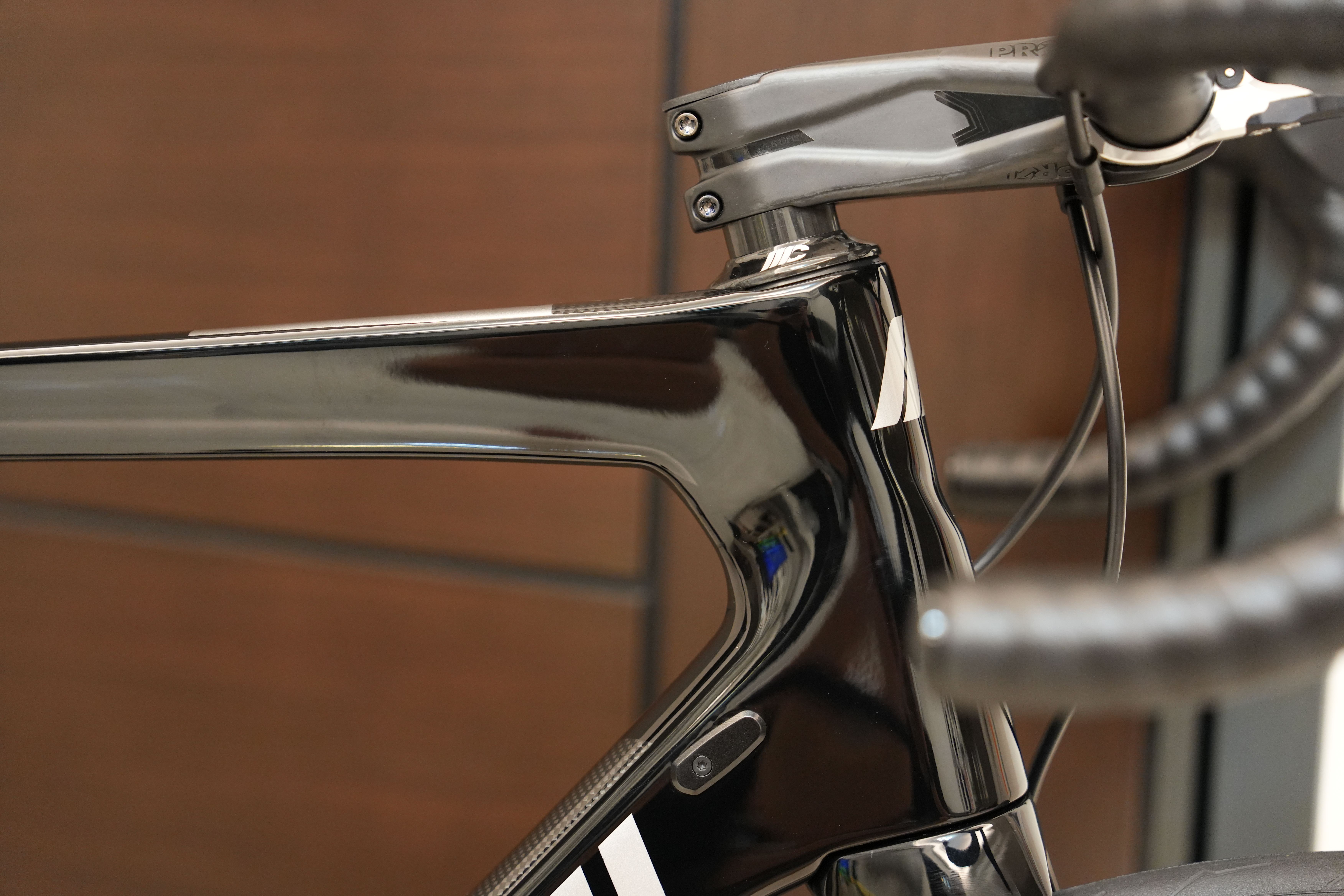 [開箱]我的第十二台公路車 CIPOLLINI BOND 2