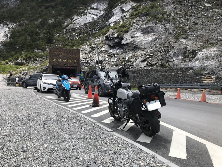 （內有比基尼女騎士）小徑檔車志氣高之南橫埡口行