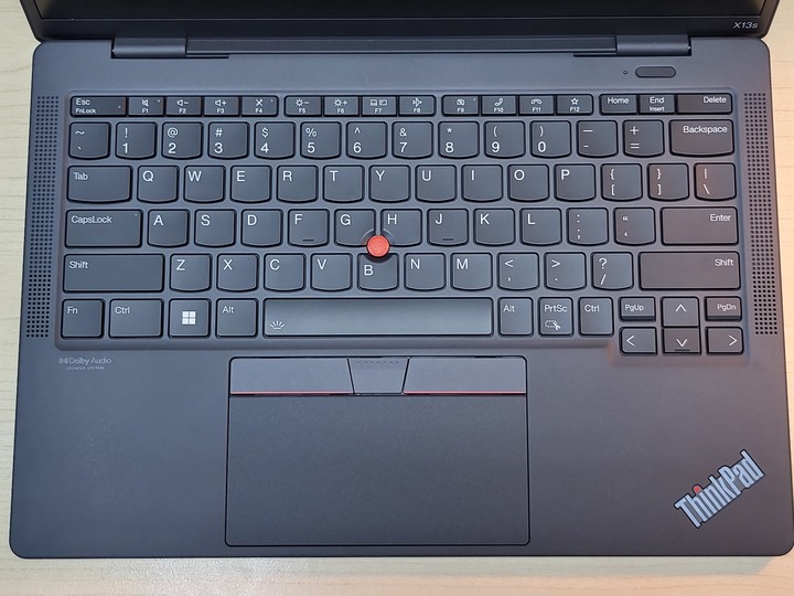 ThinkPad X13s Gen1 目前最能打能扛的 Windows on ARM (09/30更新)