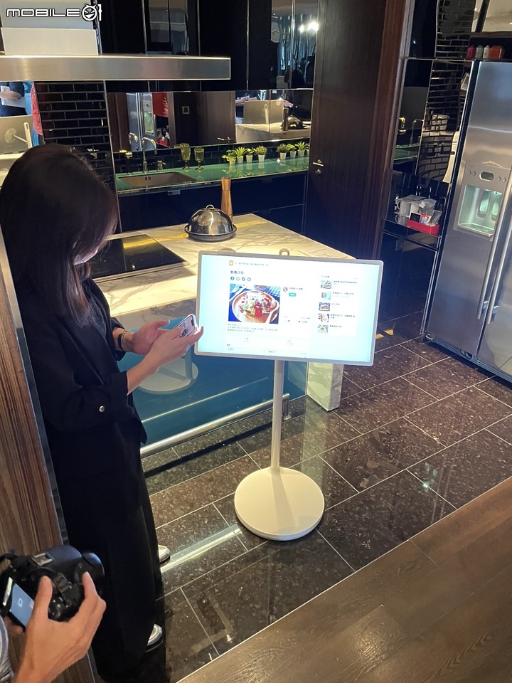 點我看大圖 【新品上市】LG OLED TV & Mobile01 獨家網友新品超豐富饗宴體驗會