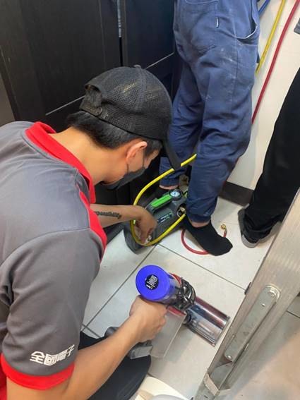 終於換掉骨董級冷氣了,分享全國電子冷氣安裝