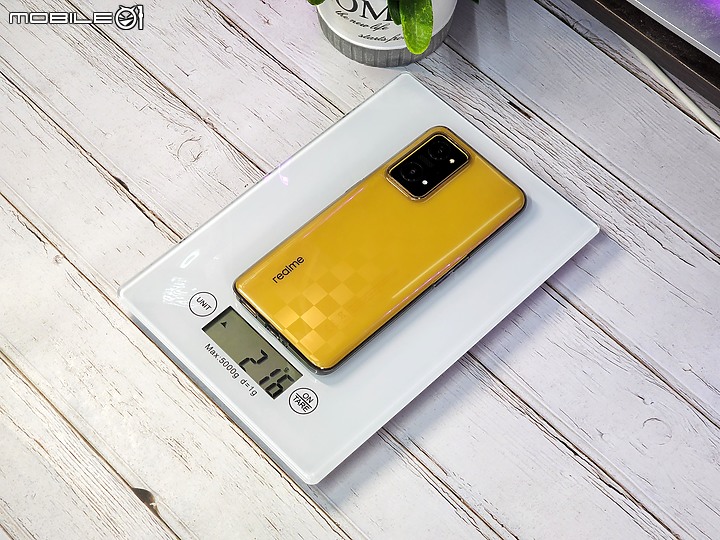 點我看大圖 realme GT Neo 3T深度開箱使用心得 – 經典延續之作,個性化風格的電競手機