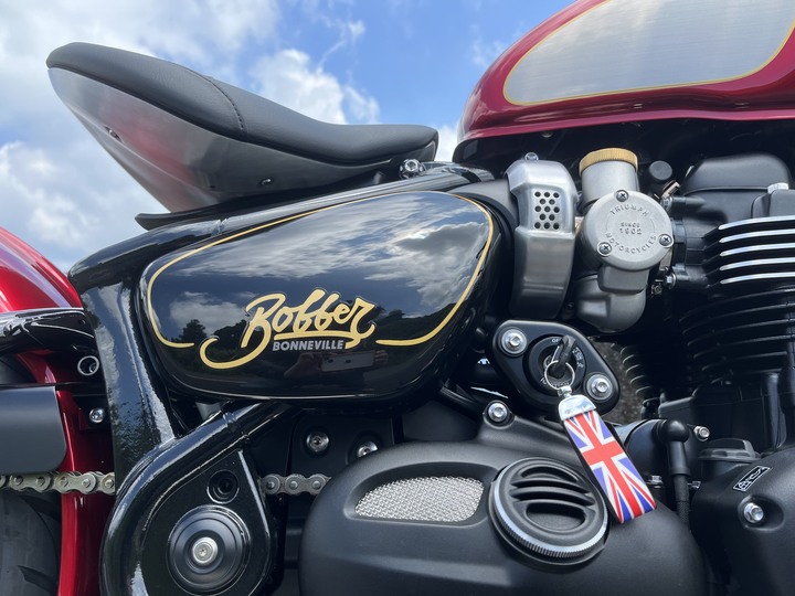 米漿(R1200C)掰掰,黛安芬(Bobber)來了!