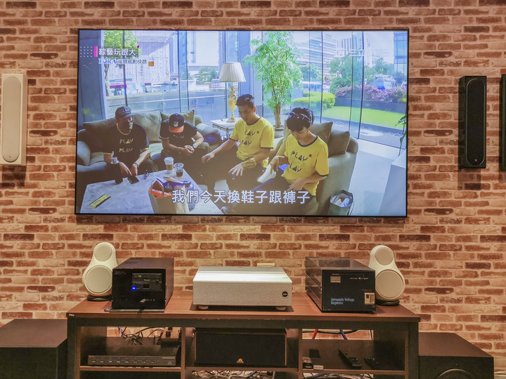 100吋雷射大電視-BenQ V7000i使用心得