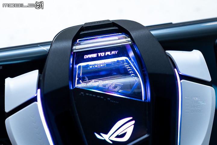 ASUS ROG Phone 6D Ultimate|天璣9000+佐散熱閥 成就冷卻新境界