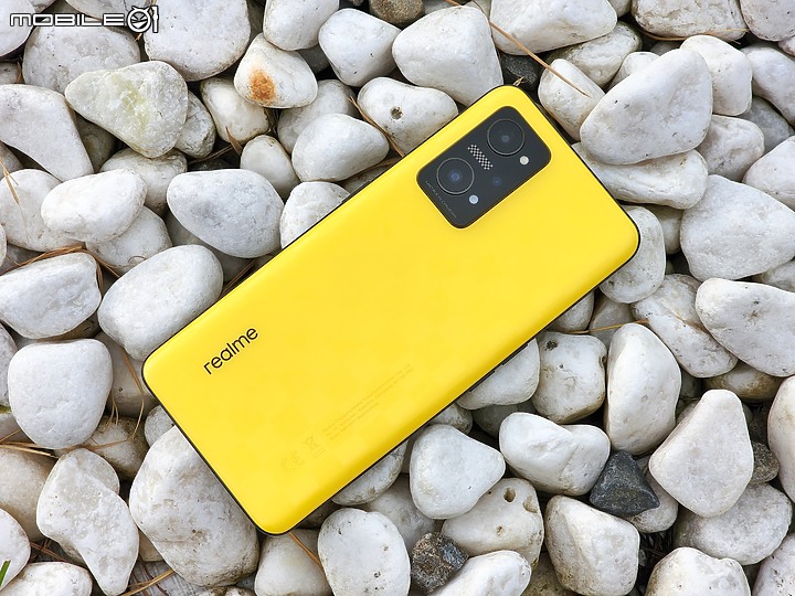 點我看大圖 realme GT Neo 3T深度開箱使用心得 – 經典延續之作,個性化風格的電競手機