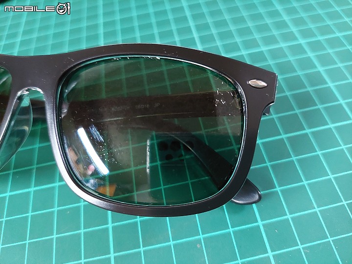 RAY-BAN太陽眼鏡脫膜